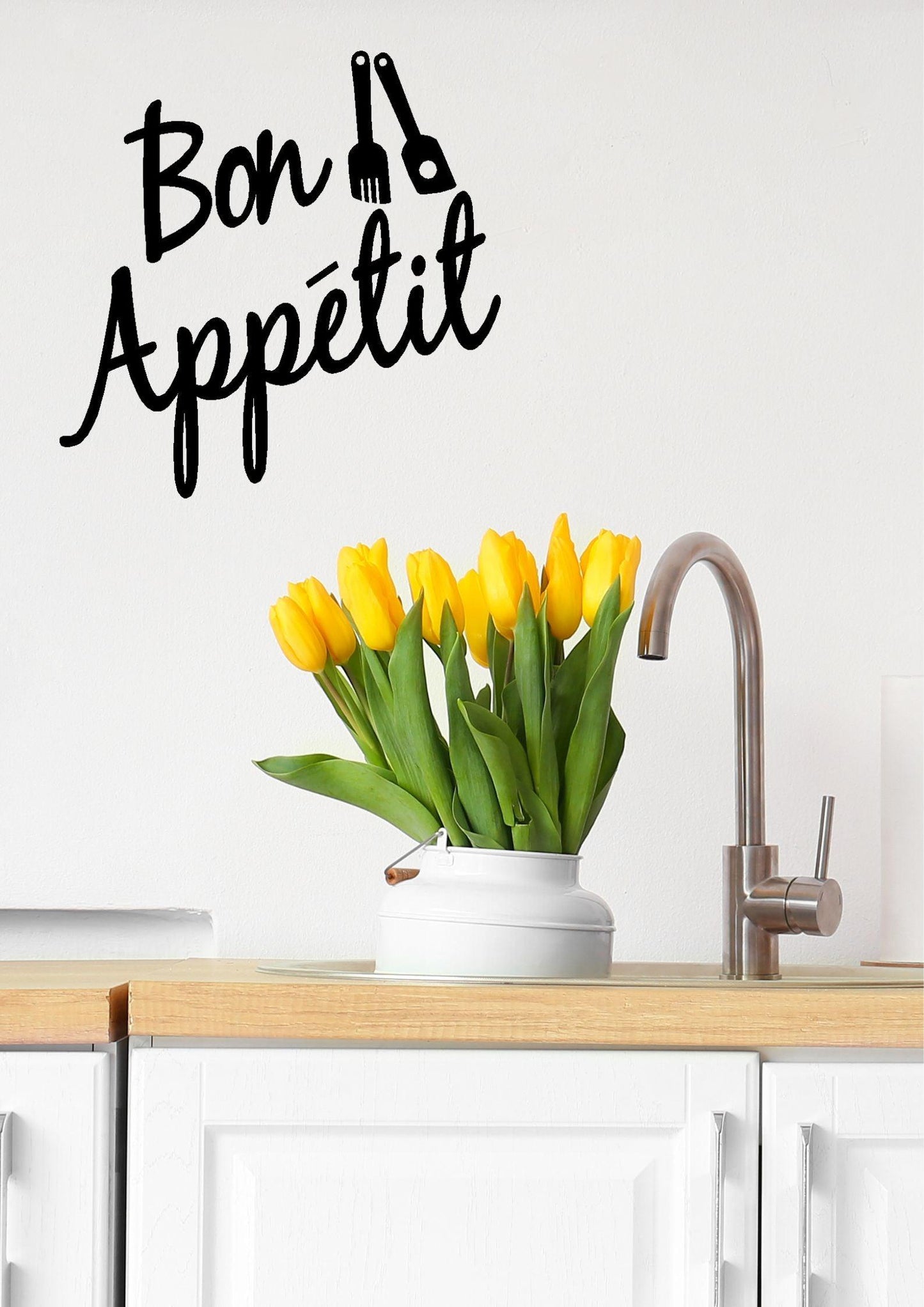 Bon Appetit - Two Little Giggles